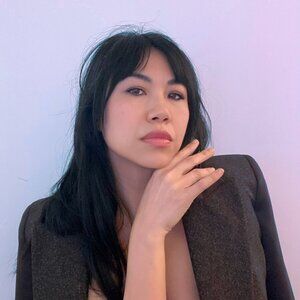 Hello! How lovely to meet you here :)